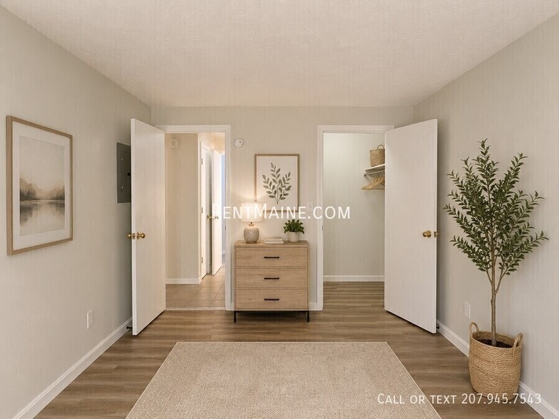 Building Photo - 20 Tall Pines Dr