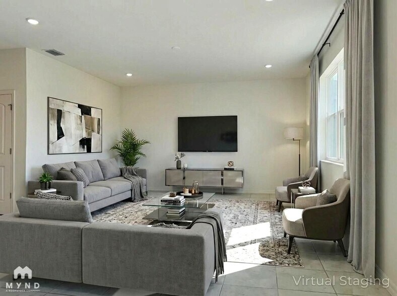 Building Photo - 37450 MacKenzie Dr