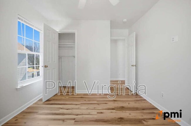 Building Photo - 831 Marshall Ave