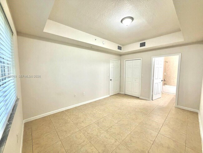 Building Photo - 3417 W 80th St