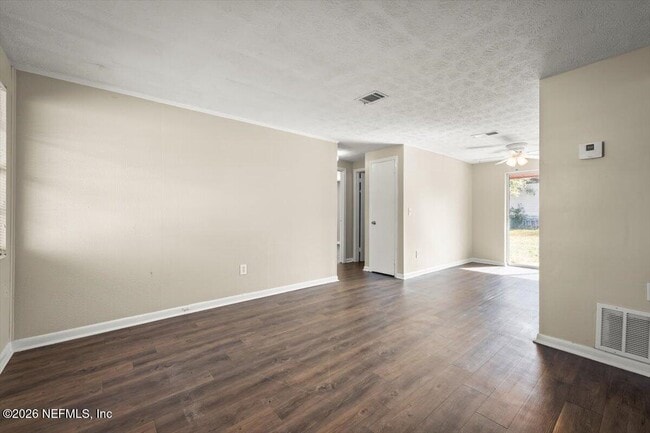 Building Photo - 10814 Indies Dr S