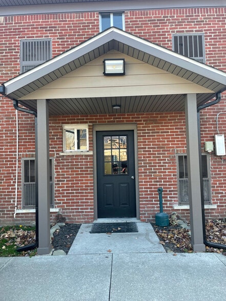 Building Photo - 1030 Ford Ave