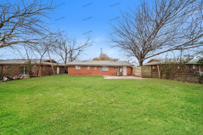 Building Photo - 3029 Dentwood Terrace