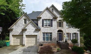 Building Photo - 10795 Cauley Creek Dr