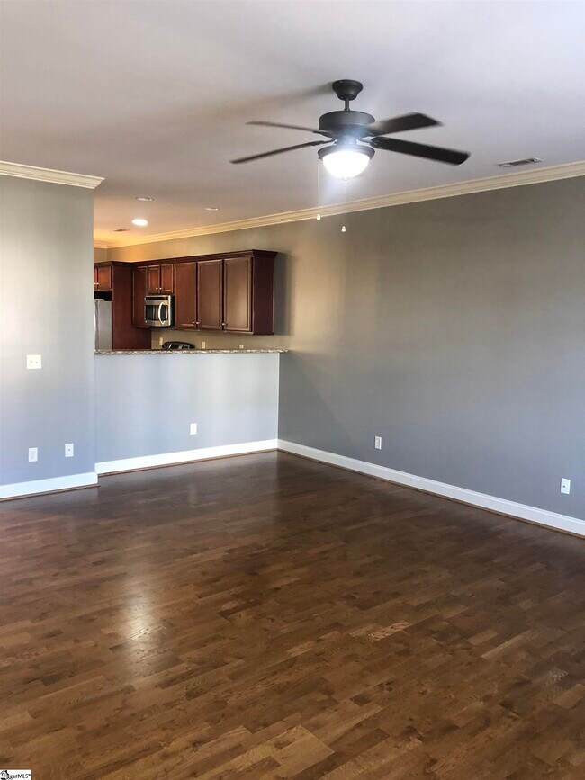 321 Arlington Ave 321 Arlington Ave Greenville SC 29601 Apartment