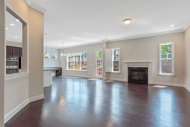 Building Photo - Beautiful Holly Springs Home