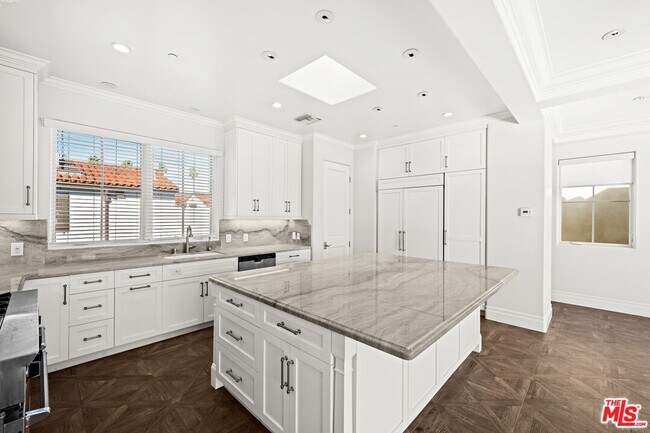 Building Photo - 201c Avenue A