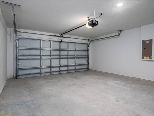 Building Photo - 10408 Norvell Rd