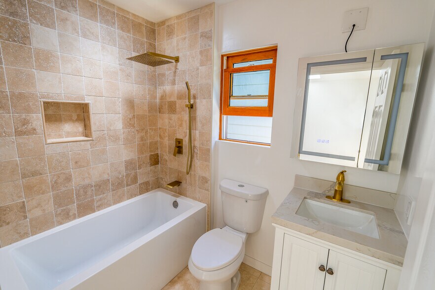 Custom tile, windows and LED lights in bathroom - 355 N Colorado Pl