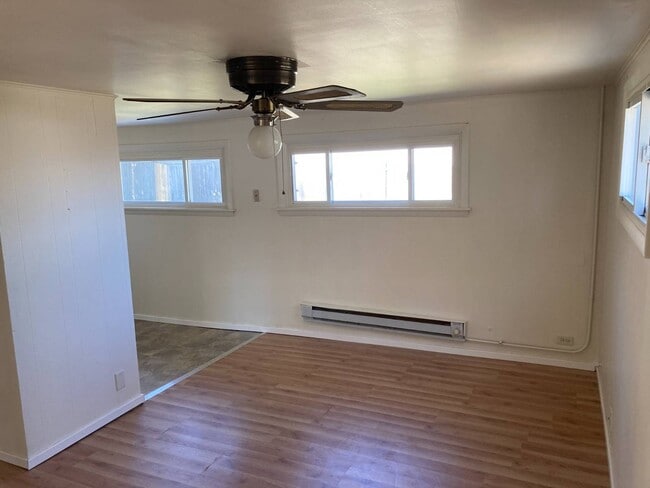 Building Photo - 1625 Navarre Rd SW