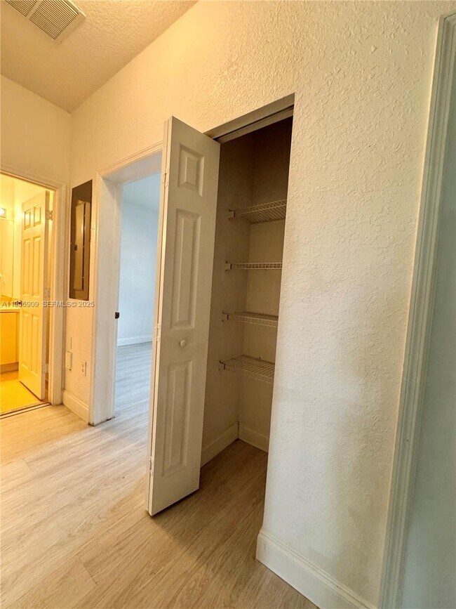 Building Photo - 2590 NE 3rd Dr