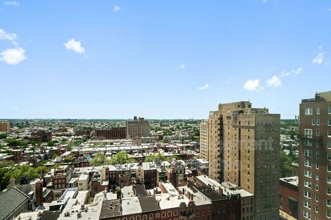 Building Photo - 1810 Rittenhouse Square