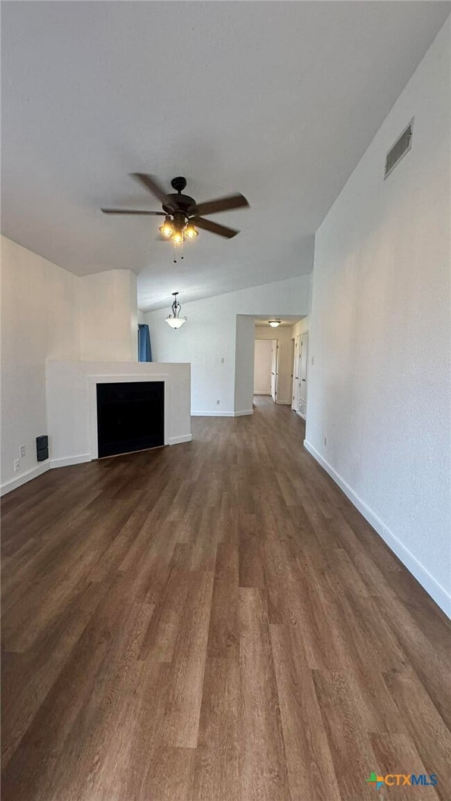 Building Photo - 2207 Purser Dr