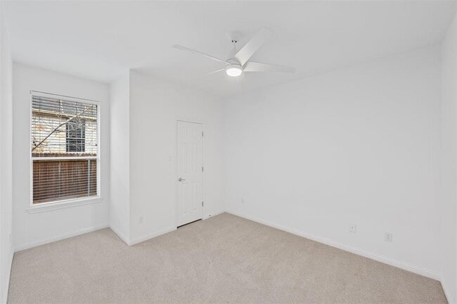 Building Photo - 10733 Maelin Dr