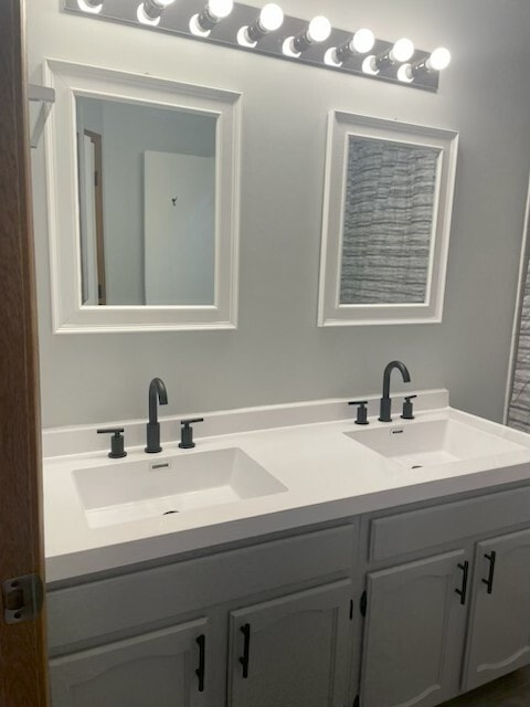 Building Photo - 1511 Crab Tree Dr