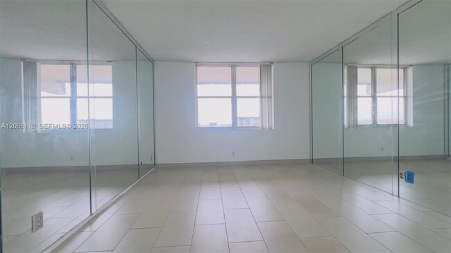 Building Photo - 777 S Federal Hwy