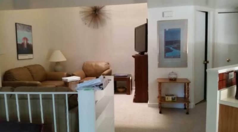 Building Photo - 9502 Treyford Terrace