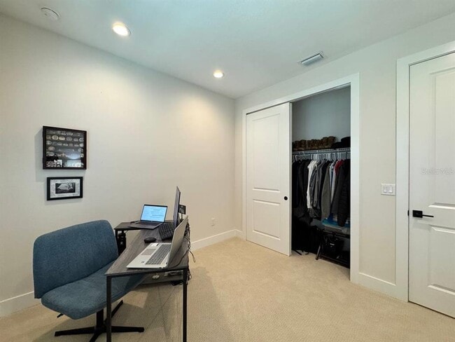 Building Photo - 3722 W Mango Ave