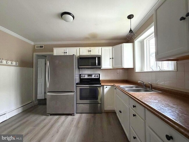 Building Photo - 311 N Delsea Dr