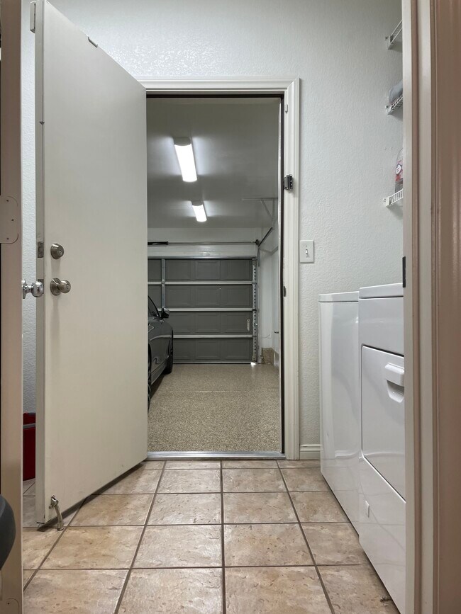 Garage Entrance - 3912 Sweet Pine St