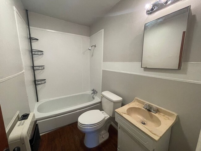 Building Photo - 2 Bed Moore