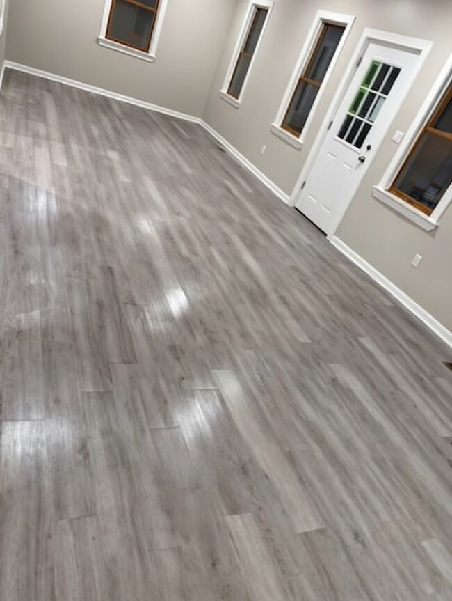 Building Photo - 14 Leith St