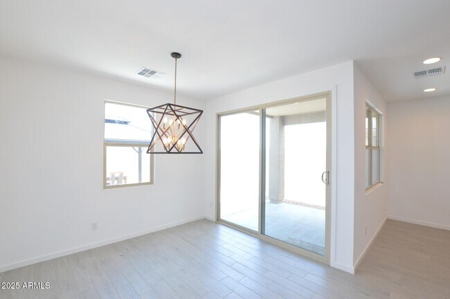 Building Photo - 4316 Suncup Dr