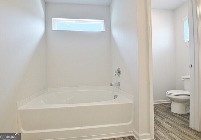Building Photo - 8077 Rudder Cir