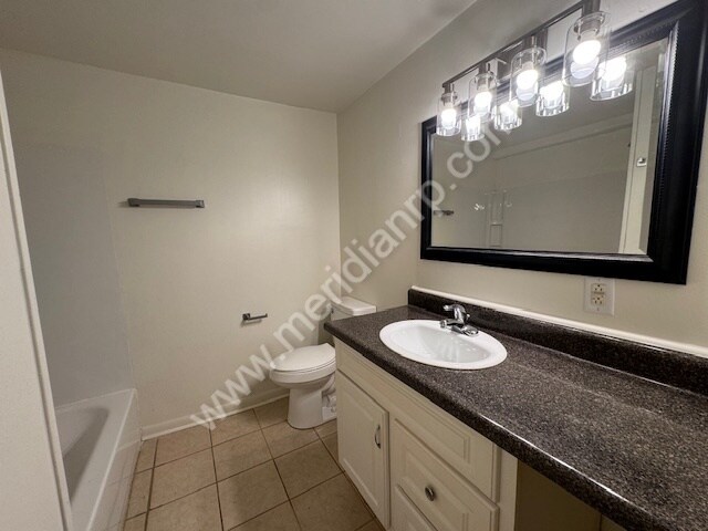 Building Photo - 6134 Salge Dr