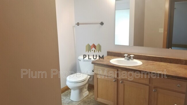 Building Photo - 2726 O'Shaughnesy St