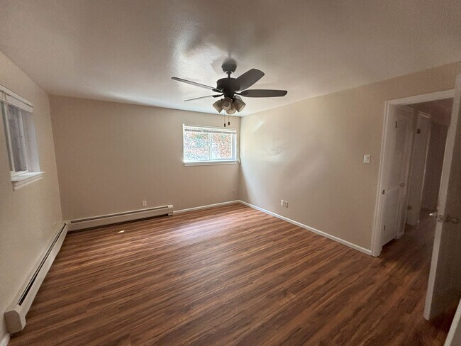 Building Photo - 3585 S Bannock St
