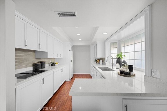 Kitchen - 30042 Point Marina Dr