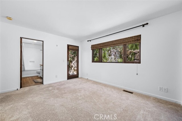 Building Photo - 1020 Skyline Dr