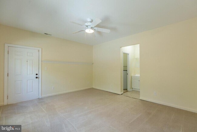 Building Photo - 4282 Swinging Bridge Rd