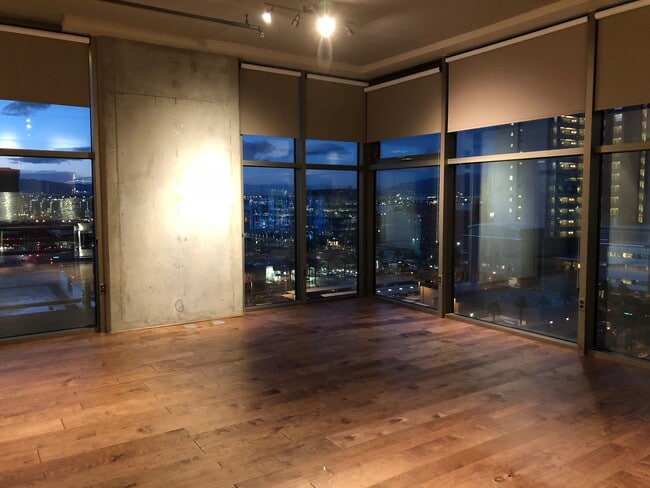 Primary Photo - Gorgeous Juhl Loft unit for lease!!