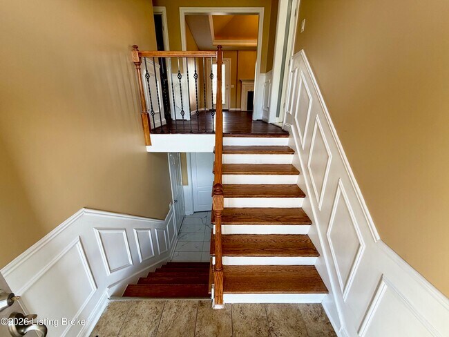 Building Photo - 10631 Dry Creek Way