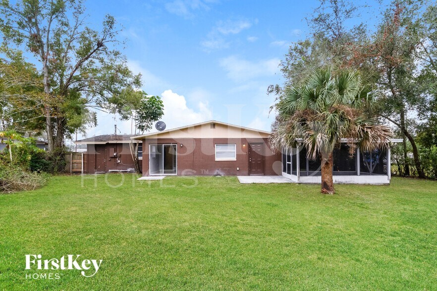 Building Photo - 431 Gilman Cir