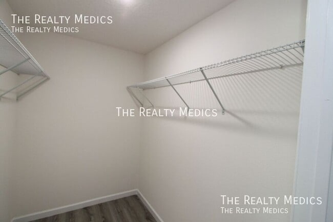 Building Photo - 978 Gulfport Rd SE