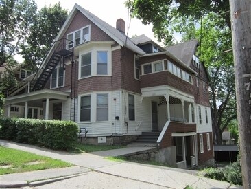 Building Photo - 523 E Buffalo St