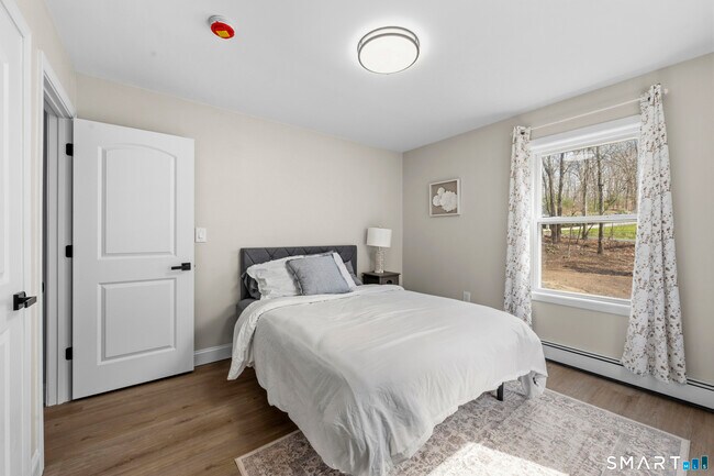 Building Photo - 3 Kenyon Rd