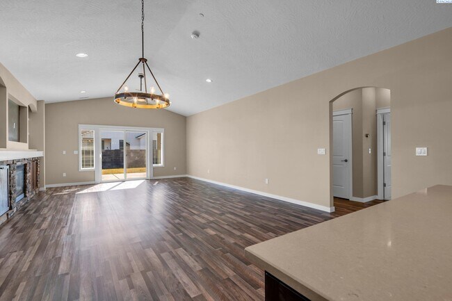 Building Photo - 3 Bed/2 Bath Richland House