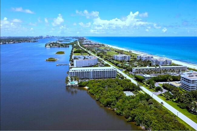 Building Photo - 2560 S Ocean Blvd
