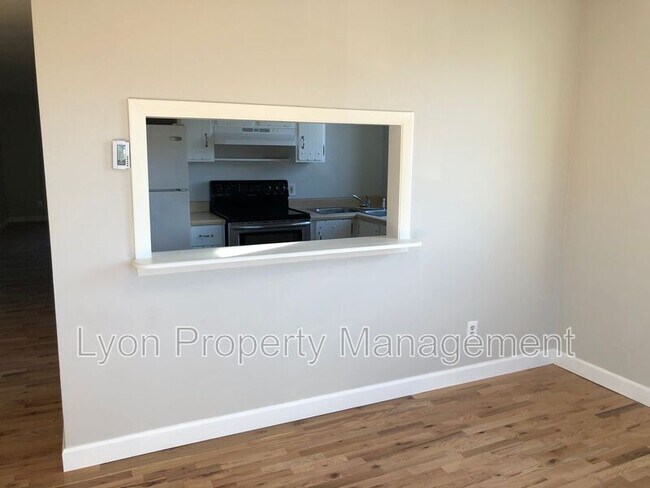 Building Photo - 1000 Willett Ave