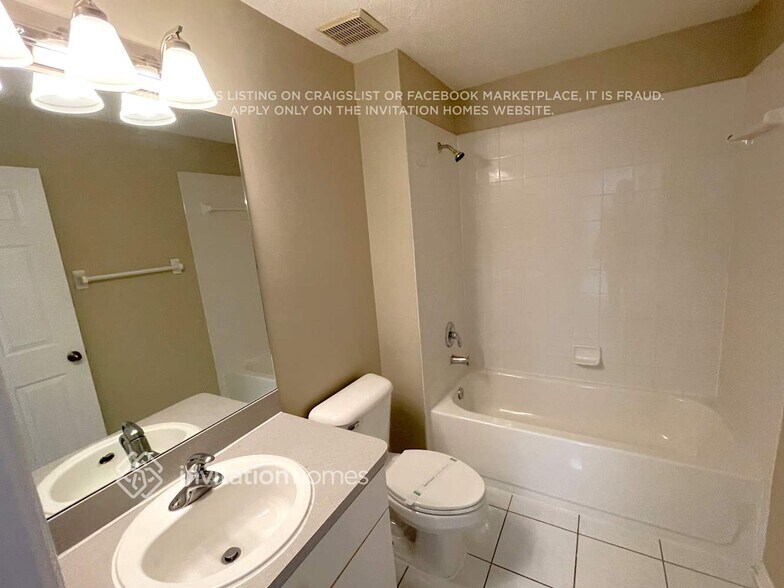 Building Photo - 24436 Summer Wind Ct