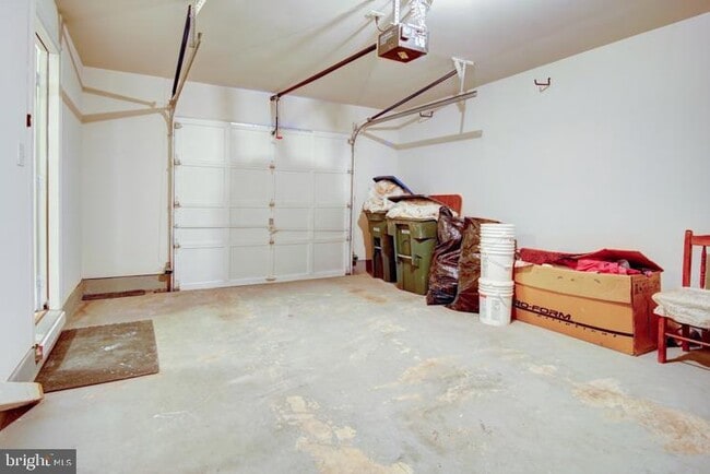 Building Photo - 6912 Kerrywood Cir