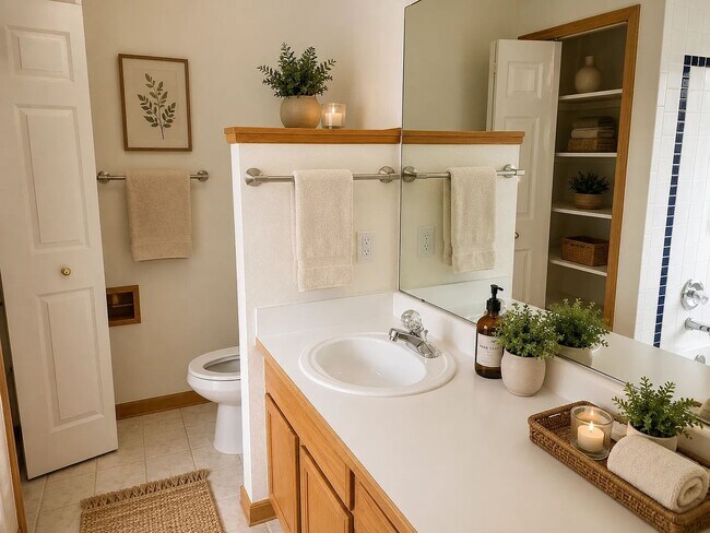 Building Photo - 23646 Pondview Pl