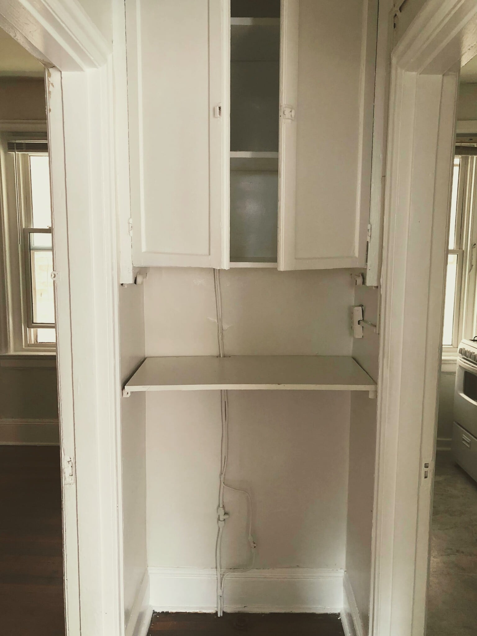 Hall storage - 203 N Plum St