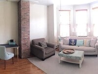 Building Photo - 317 21st St