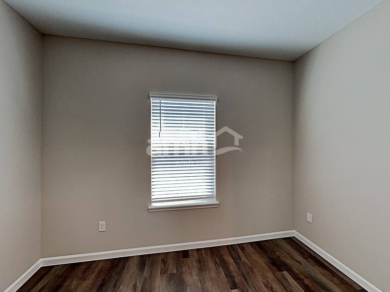 Building Photo - 119 Stone Arbor Ln