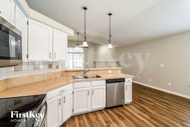 Building Photo - 1230 American Eagle Ln